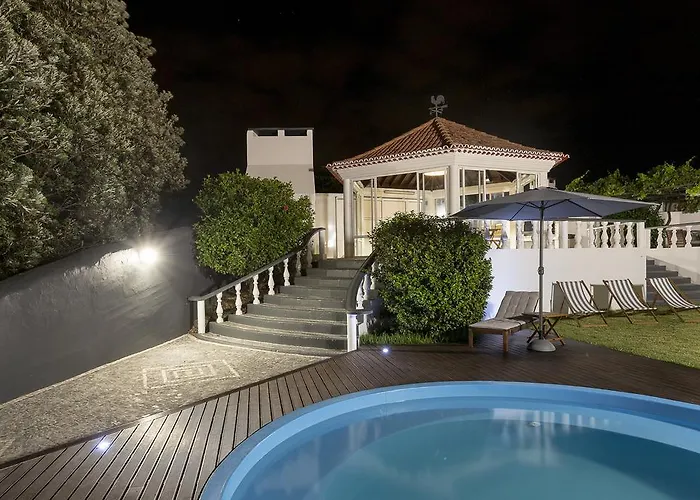 Quinta Rosas * هيبيرا غْريندي